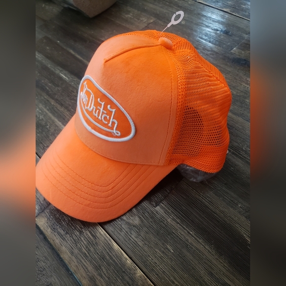 Von Dutch Orange Velvet Trucker Hat - Picture 6 of 12